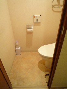 TOTO ネオレスト・ハイブリット手洗器付にお取替え